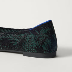 The Point III - ReVelvet™ Evergreen Python