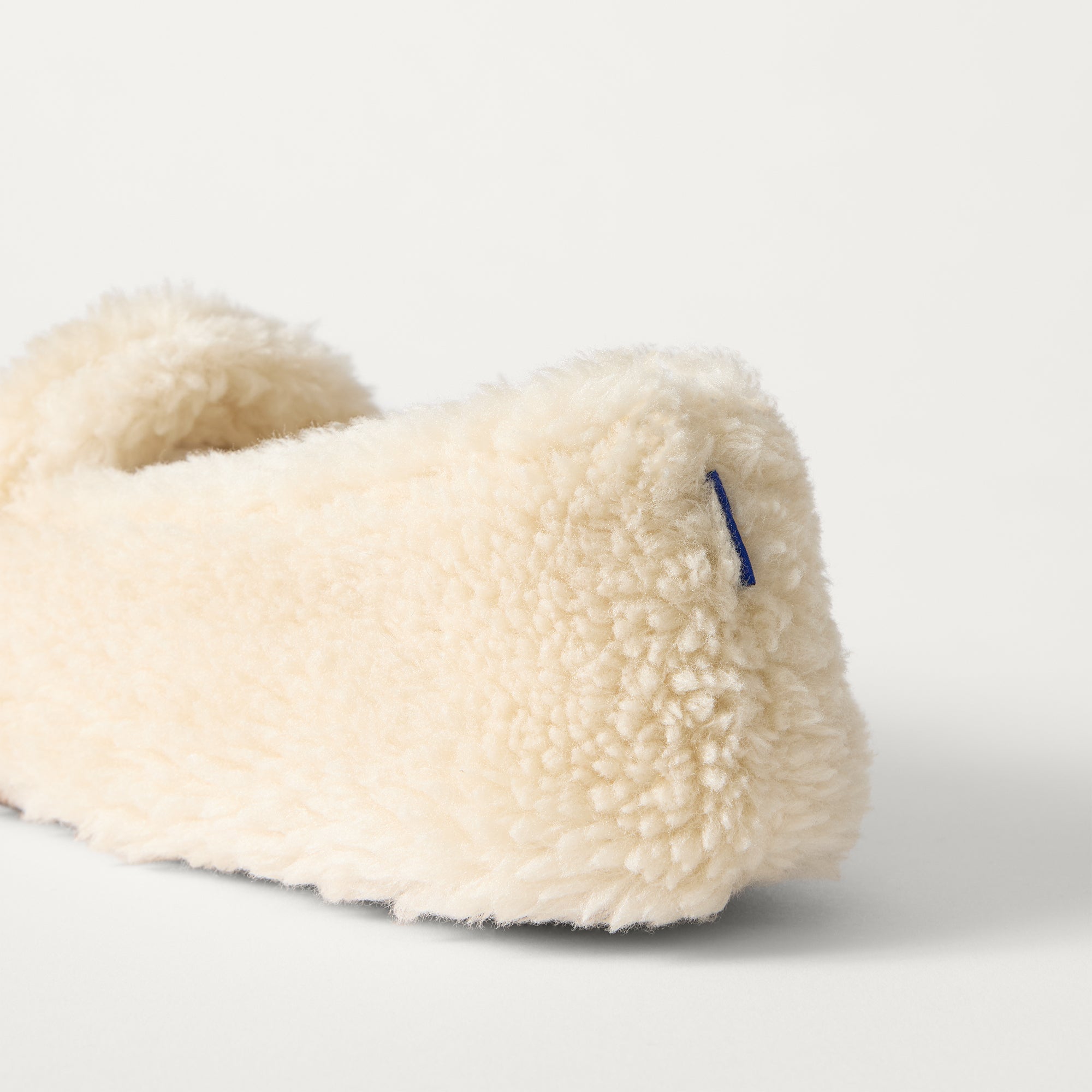 The Teddy Slipper - Oat Milk